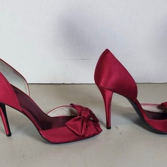 New Size 10M Stuart Weitzman Satin D'Orsay Pump Heels - Picture 6 of 9